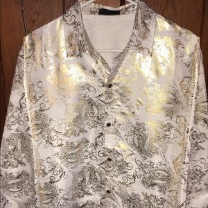 NWOT - SHEIN Men’s Gold Baroque Print Button Down Shirt